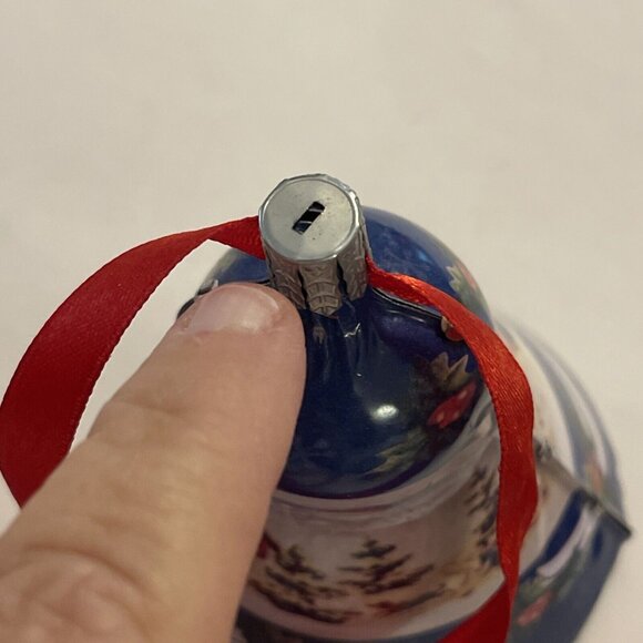 Vintage Thomas Pacconi Metal Tin Ornaments 3Bells, 1 Santa, 1 Nutcracker, Star - Picture 9 of 15